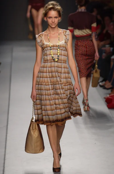 Look 25
